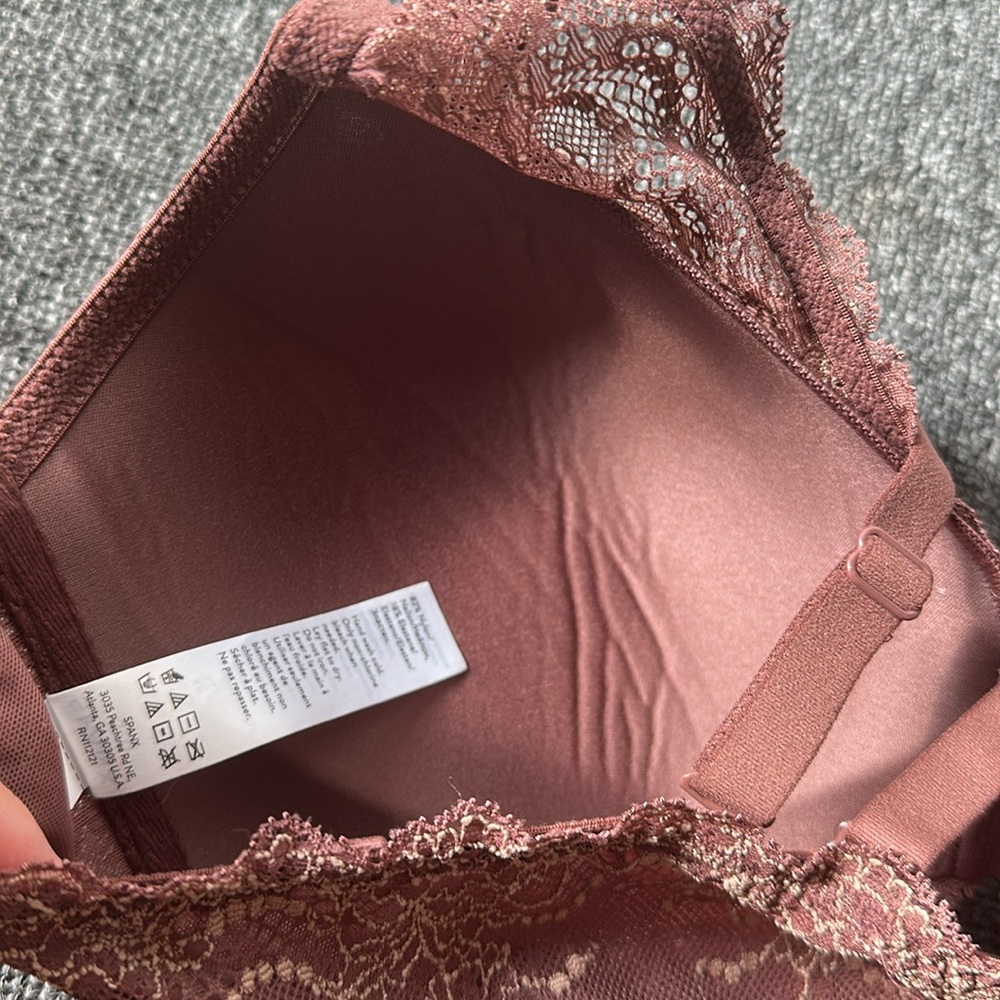 SPANX Dusty Rose Lace-Trim Wireless Bra - Picture 7 of 8
